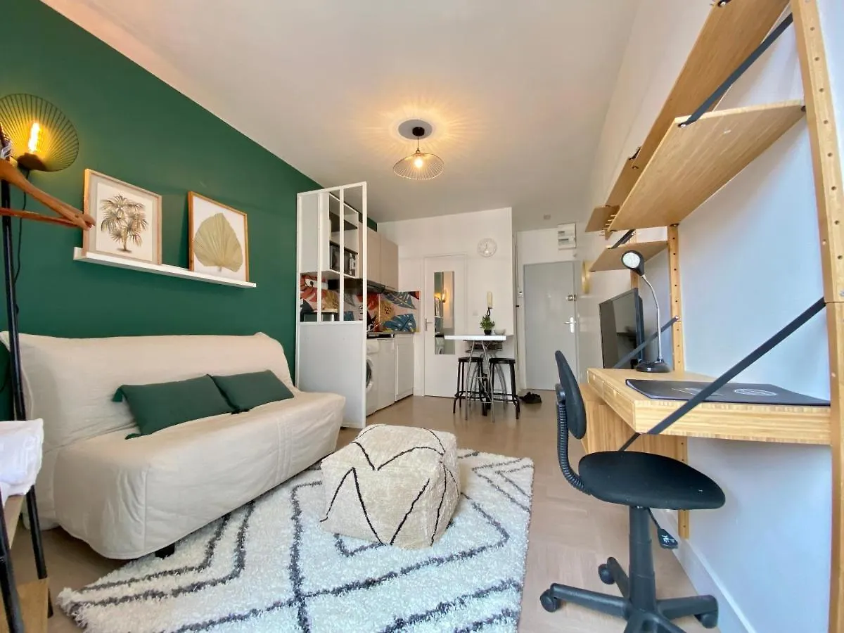Apartament Le Tropical - Confort - Wifi - Gare Clermont-Ferrand