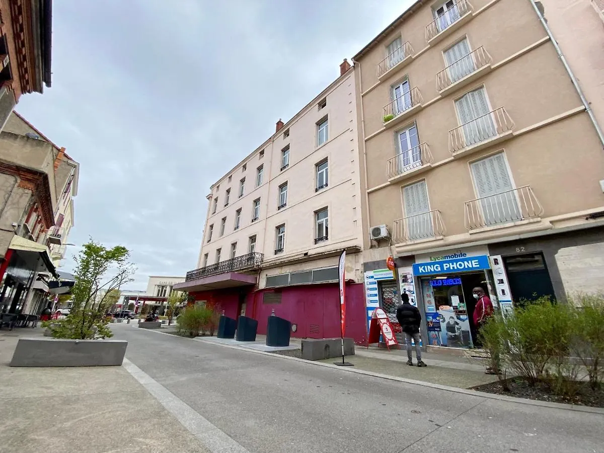 Le Tropical - Confort - Wifi - Gare Clermont-Ferrand